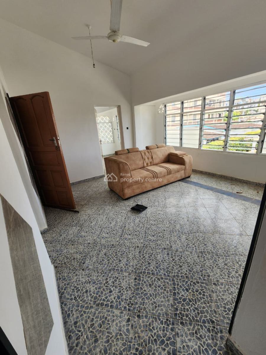 Bamburi Mtambo -- 2 Bedroom Bungalow + 2 Units of 2 Bedroom Apartments, Bamburi, Mombasa, House for Sale