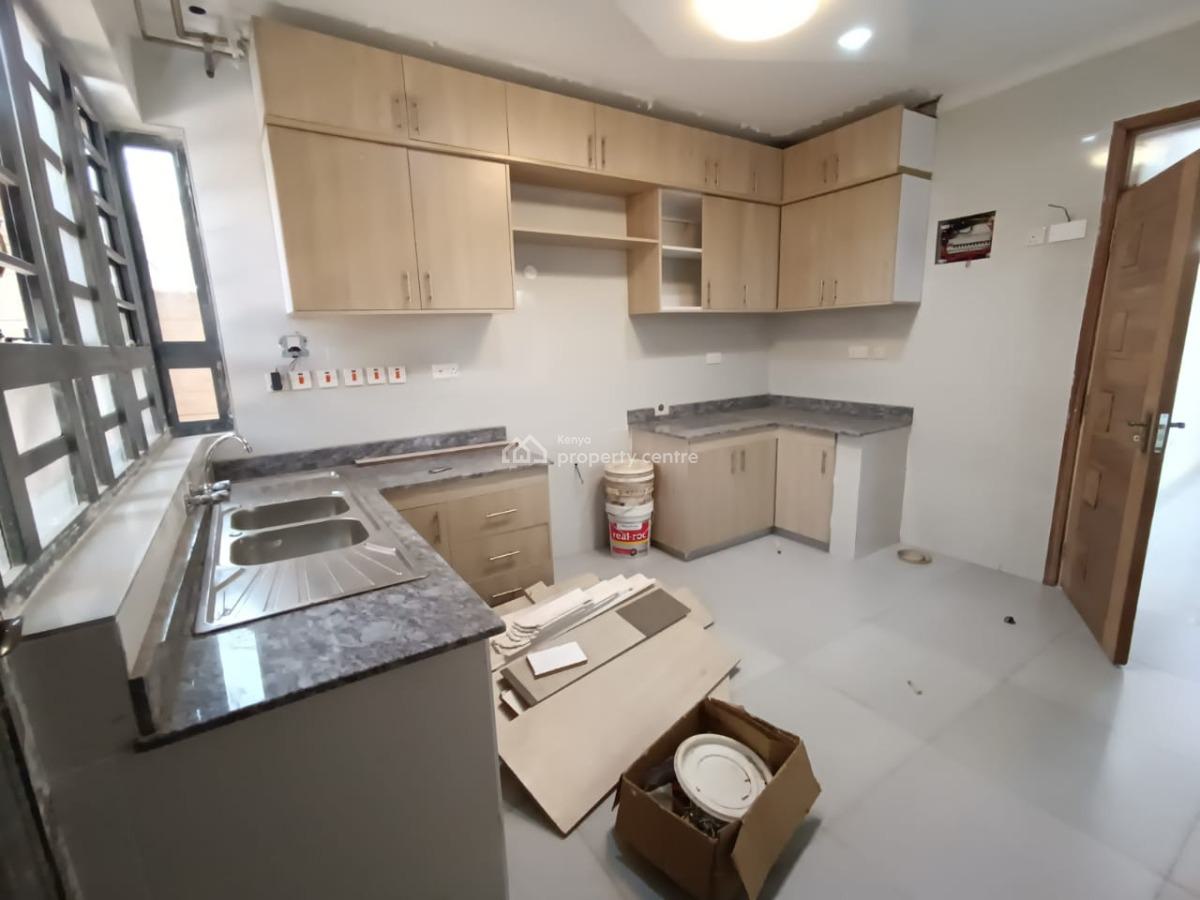 4 Bedroom House with Sq Ruiru Membley Estate Ensuite 22m, Membley Estate, Membley Estate, Kiambu, Townhouse for Sale