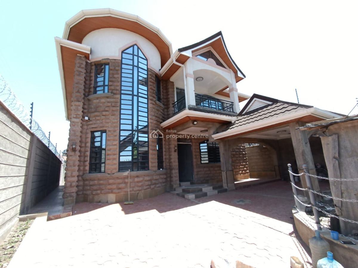 4 Bedroom House with Sq Ruiru Membley Estate Ensuite 22m, Membley Estate, Membley Estate, Kiambu, Townhouse for Sale