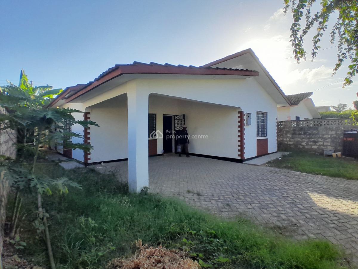 Spacious 3-bedroom Bungalow in a Gated Community Near Mtwapa Farmers, Near Oasis Hospital, Mtwapa, Kilifi, Terraced Bungalow for Sale