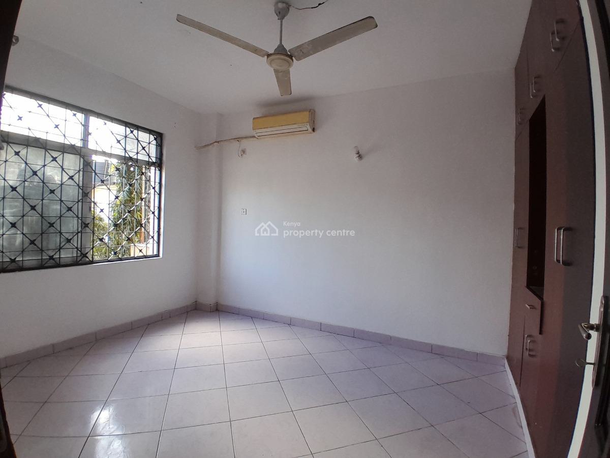 Spacious 3 Bedroom Apartment with Lift Located in Tudor, Mombasa, Tudor, Tudor, Mombasa, Apartment for Rent