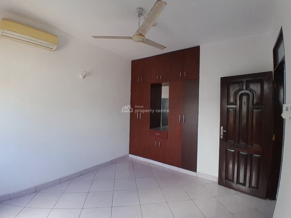 Spacious 3 Bedroom Apartment with Lift Located in Tudor, Mombasa, Tudor, Tudor, Mombasa, Apartment for Rent