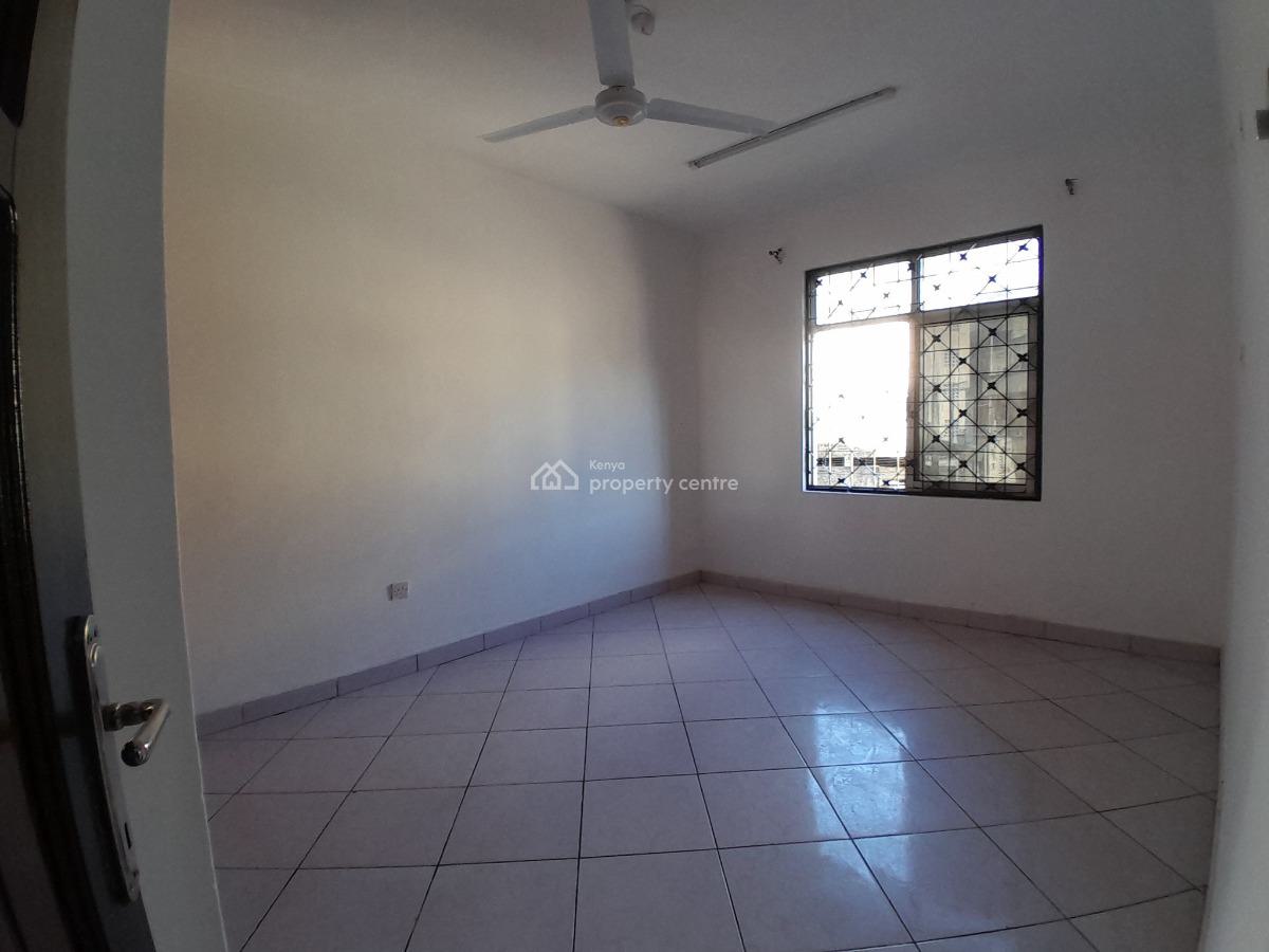 Spacious 3 Bedroom Apartment with Lift Located in Tudor, Mombasa, Tudor, Tudor, Mombasa, Apartment for Rent