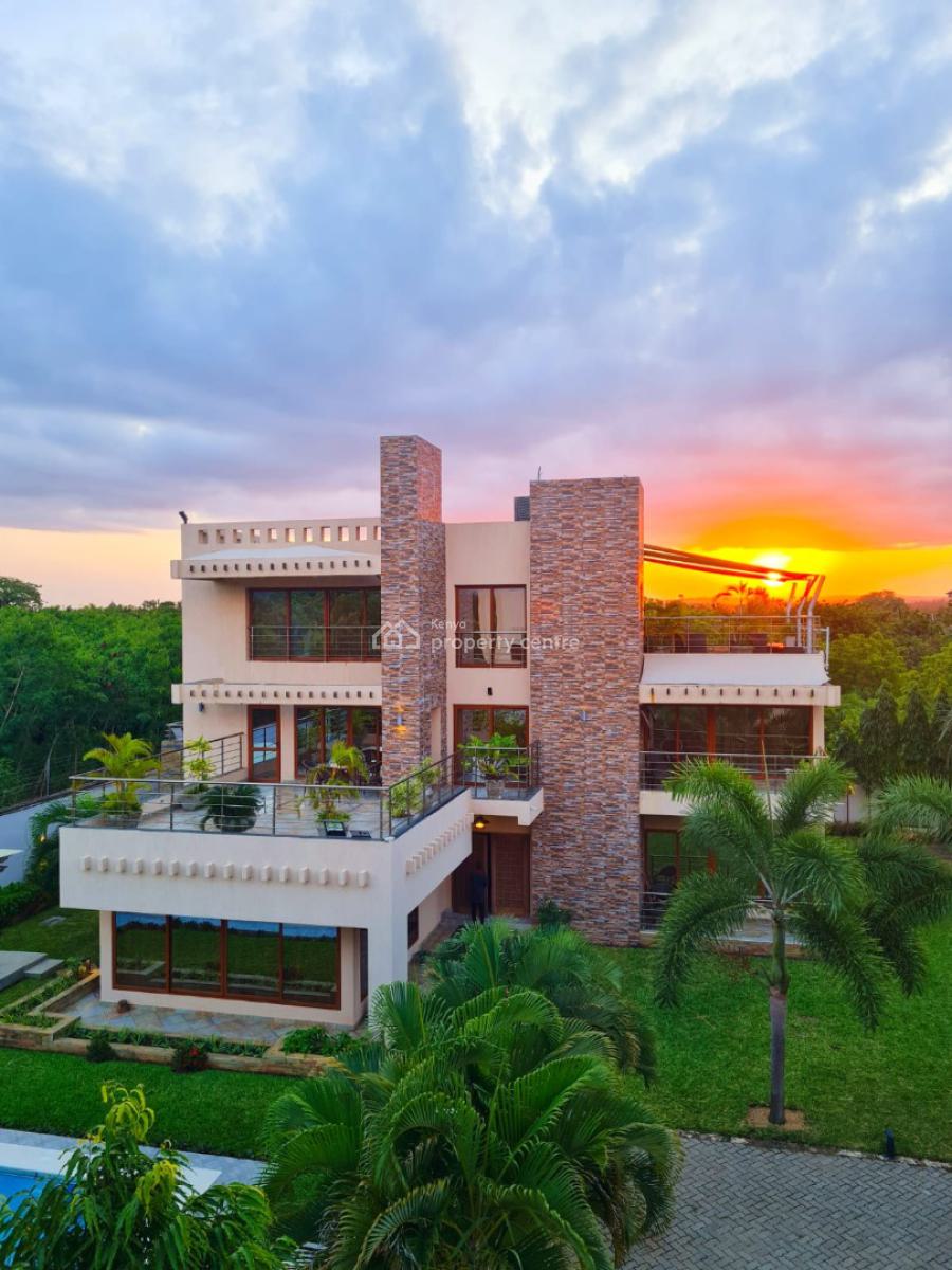 Luxury Five Bedroom Fully Furnished Villa Near The Beach, Diani Beach Road, Diani, Ukunda, Kwale, Detached Duplex for Sale