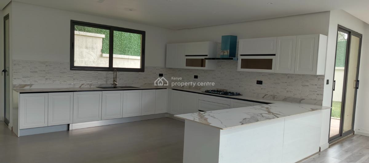 an Amazing 5 Bedroom All En-suit Town House +dsq in a Gated Communited, Lavington, Nairobi, House for Sale