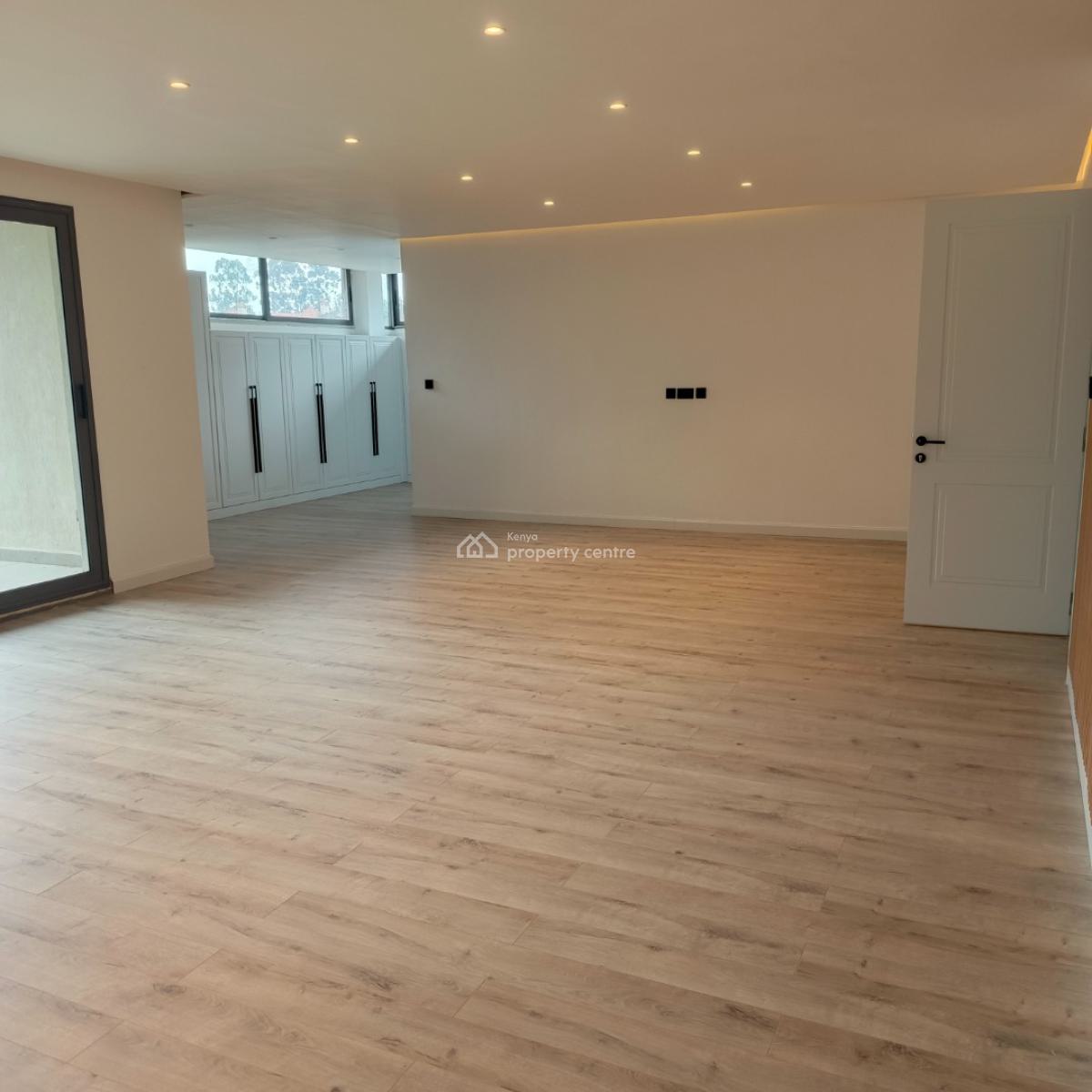 an Amazing 5 Bedroom All En-suit Town House +dsq in a Gated Communited, Lavington, Nairobi, House for Sale