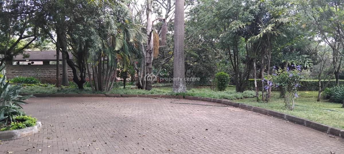 Karen Hardy Near Giraffe Centre Sitting on 1.5 Acres, Karen, Karen, Nairobi, Mixed-use Land for Sale