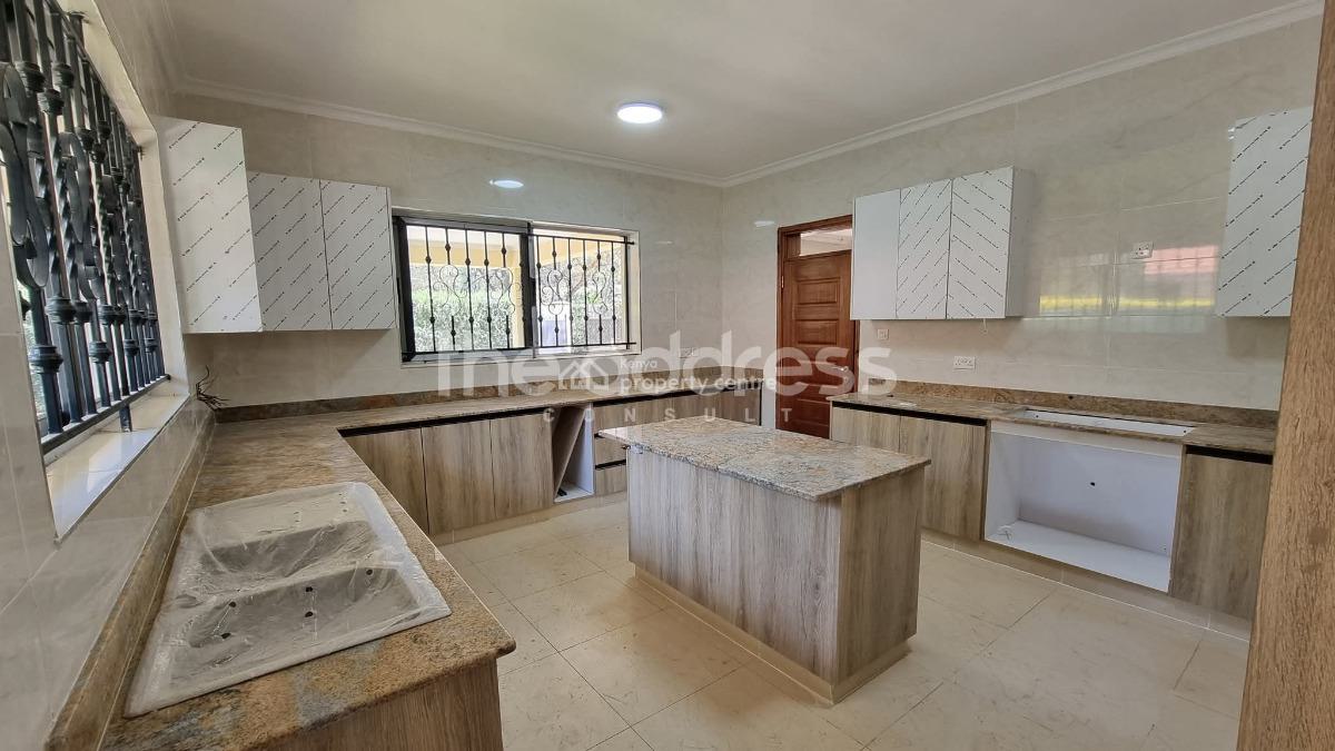4 Bedroom Bungalow, Karen, Karen, Nairobi, Townhouse for Rent