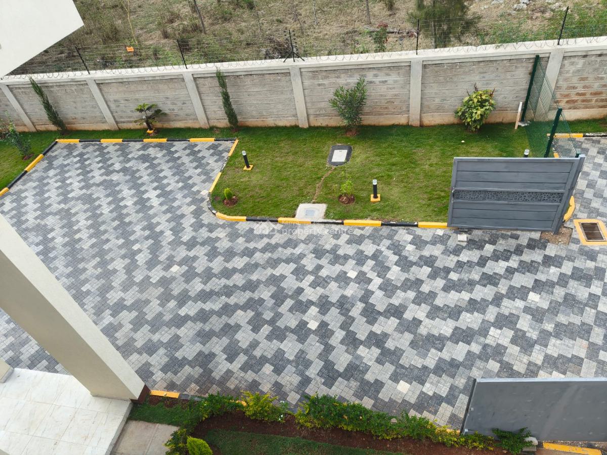 5 Bedroom House, Hardy, Karen, Nairobi, Townhouse for Rent