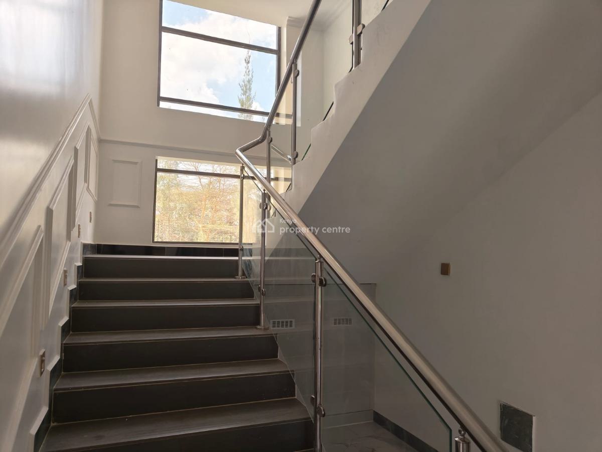 5 Bedroom House, Hardy, Karen, Nairobi, Townhouse for Rent