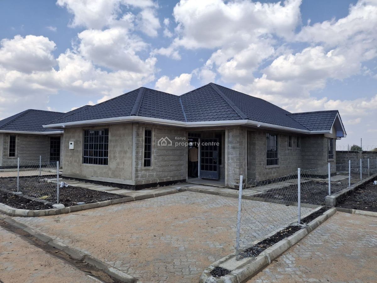 Near Completion 3 Bedroom Bungalow All Ensuite Plus Dsq, Katani Road, Syokimau/mulolongo, Machakos, Detached Bungalow for Sale