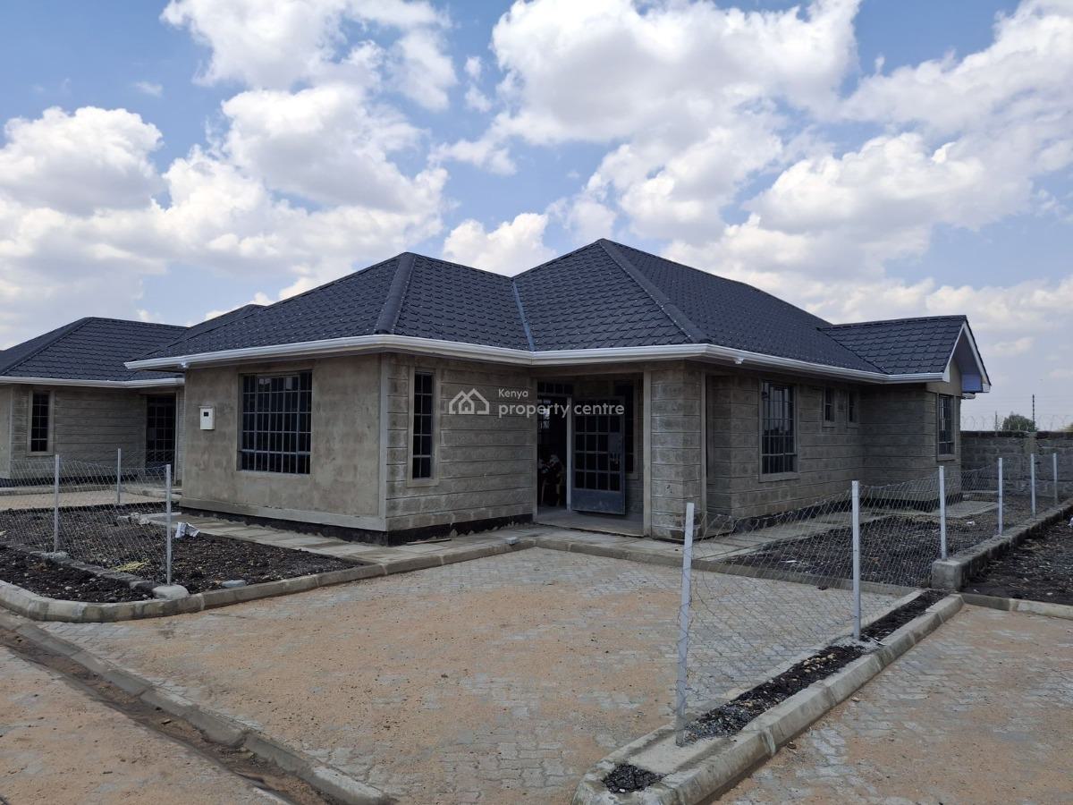 Near Completion 3 Bedroom Bungalow All Ensuite Plus Dsq, Katani Road, Syokimau/mulolongo, Machakos, Detached Bungalow for Sale