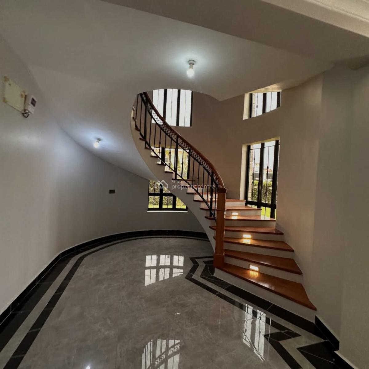 Exquisite 6-bedroom Standalone House with 2 Dsqs in Runda,, Runda, Westlands, Nairobi, House for Sale