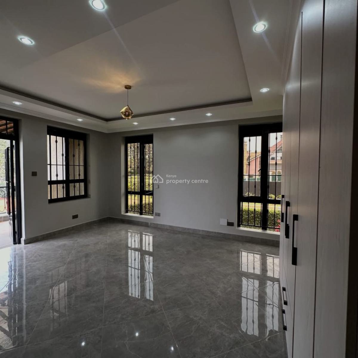 Exquisite 6-bedroom Standalone House with 2 Dsqs in Runda,, Runda, Westlands, Nairobi, House for Sale