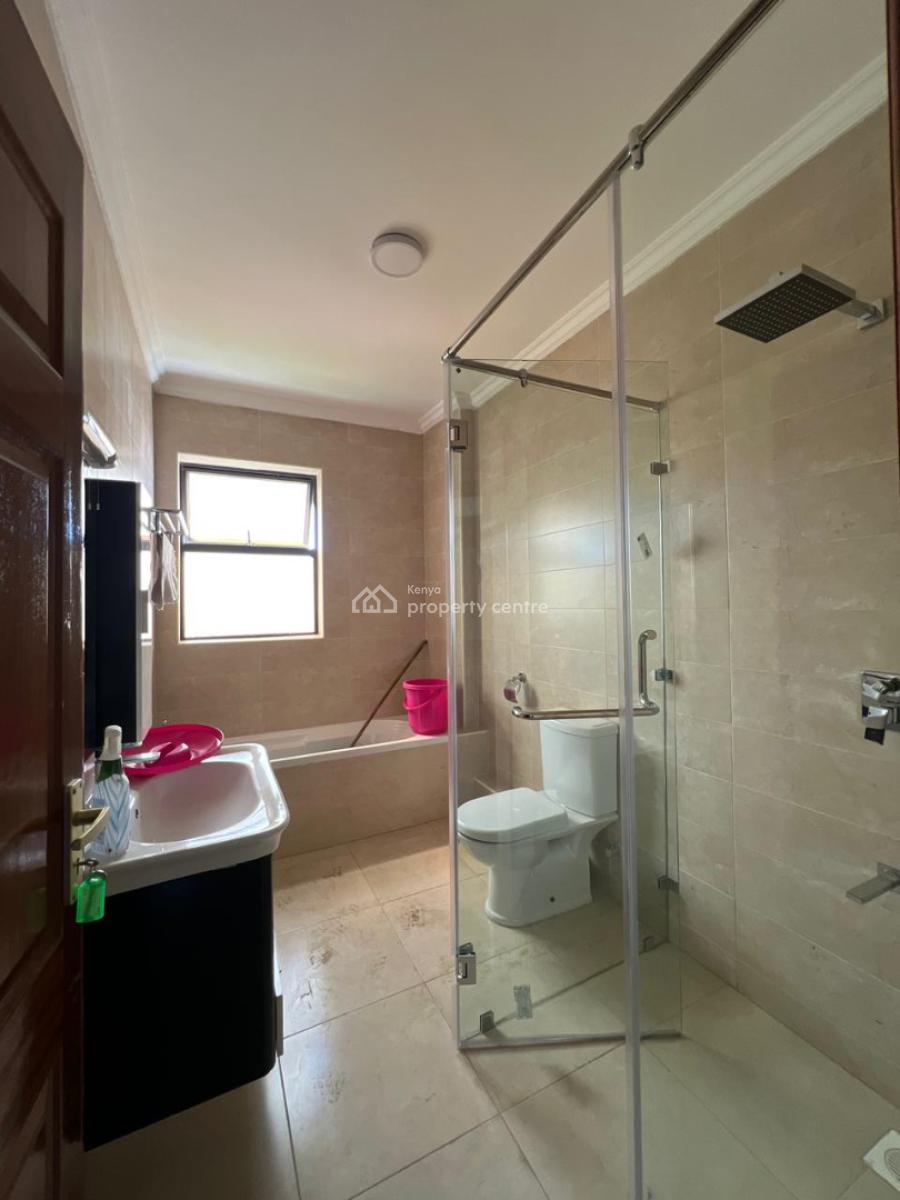 Newly Done 3 Bedroom All Ensuite Plus Dsq, Hatheru Road, Lavington, Nairobi, Apartment for Rent