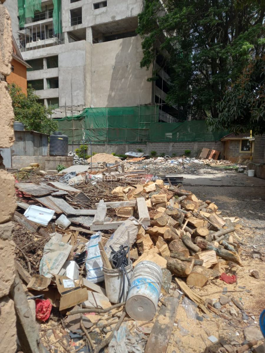 Own Compound Commercial Property Touching Road, Bear Sarit Centre, Westlands, Nairobi, Commercial Property for Rent