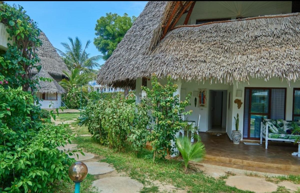 Beach Front 2 Bedroom Swahili Villa, Casuarina Beach, Malindi, Malindi Town, Kilifi, Detached Duplex for Sale