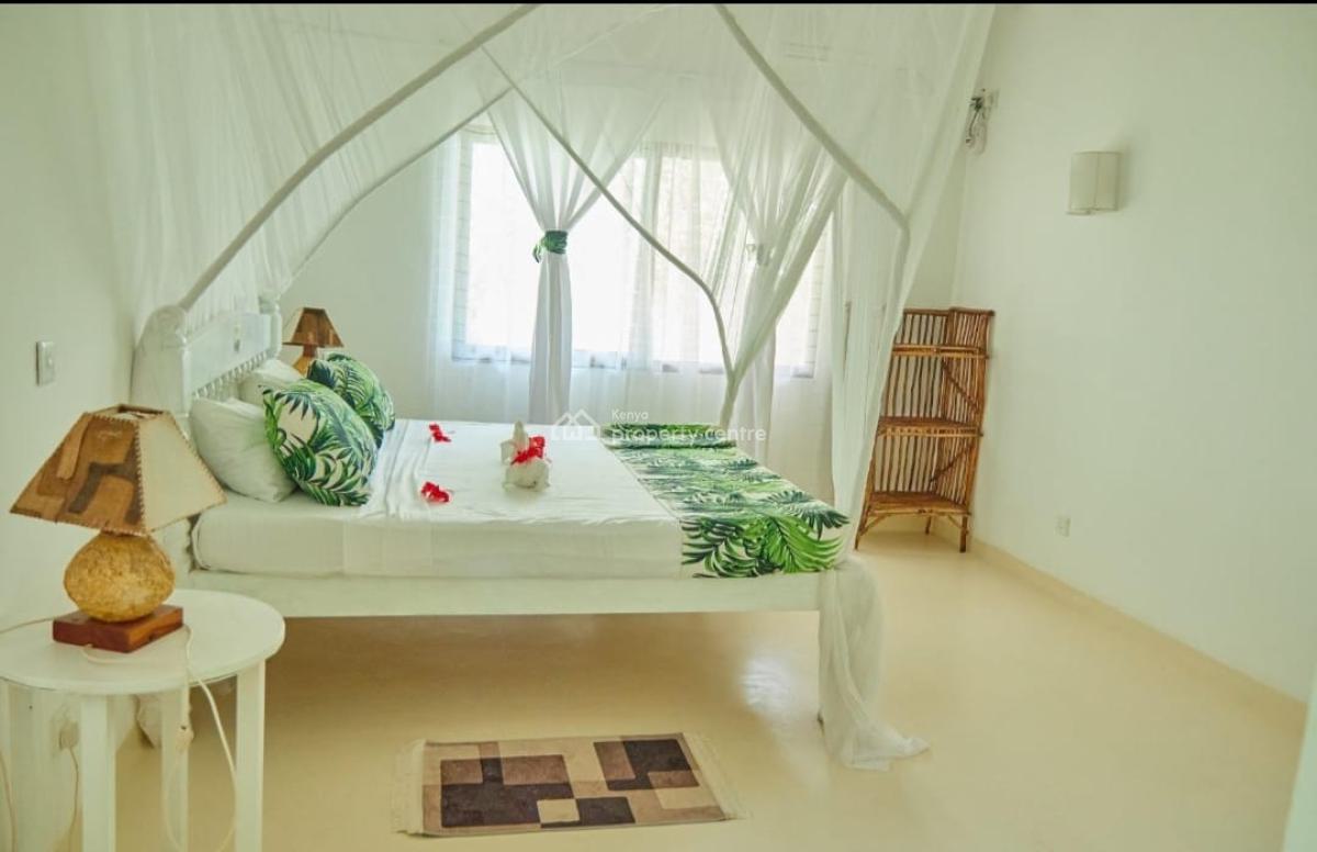 Beach Front 2 Bedroom Swahili Villa, Casuarina Beach, Malindi, Malindi Town, Kilifi, Detached Duplex for Sale