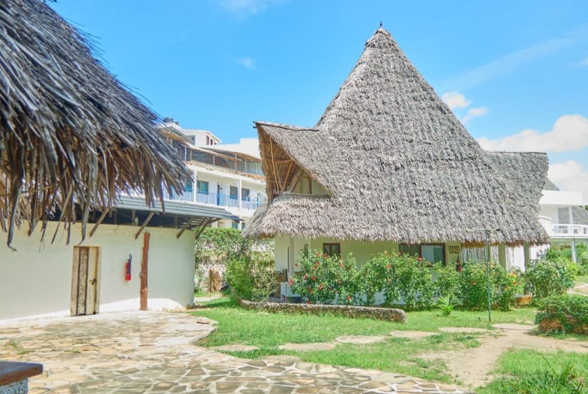 Beach Front 2 Bedroom Swahili Villa, Casuarina Beach, Malindi, Malindi Town, Kilifi, Detached Duplex for Sale
