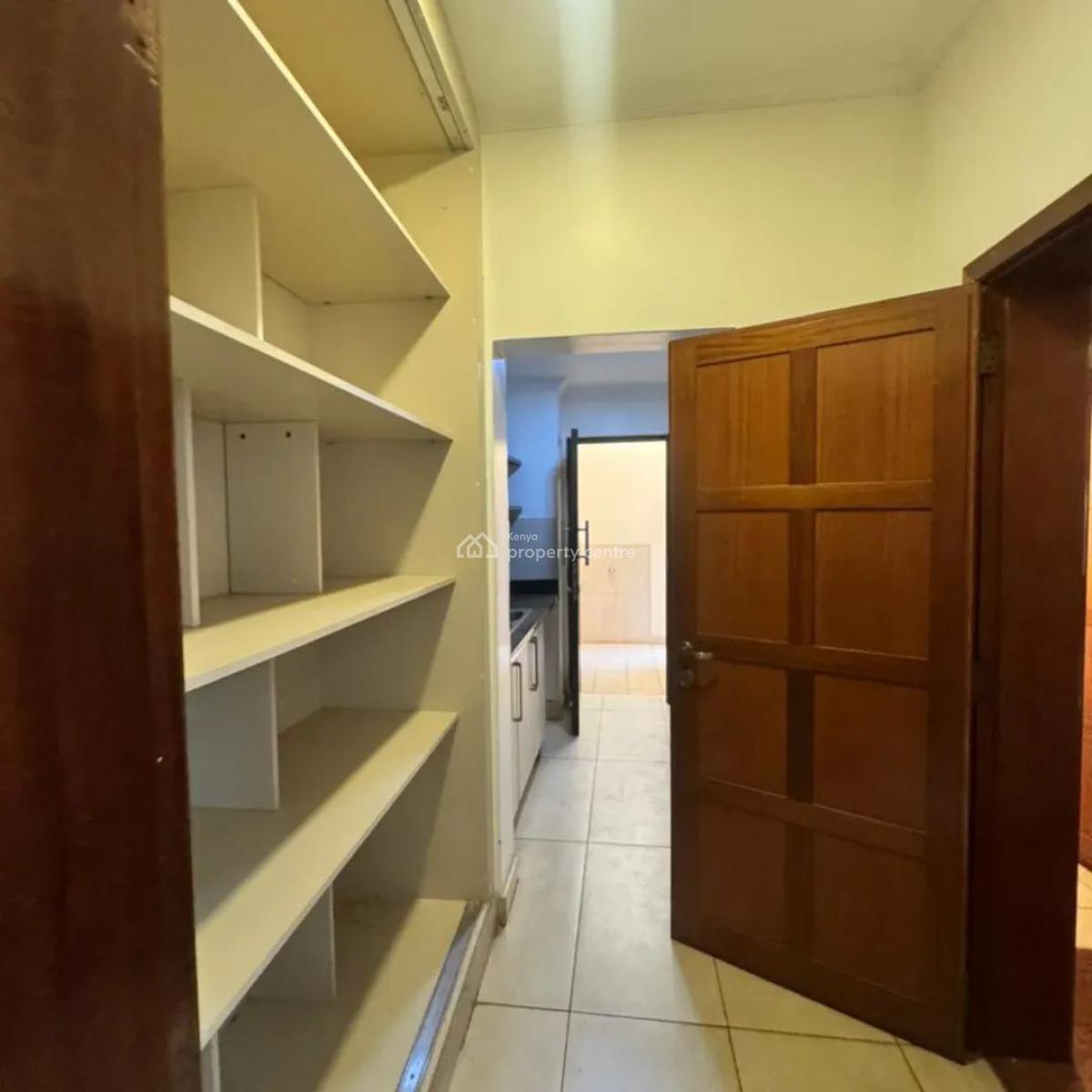 Luxurious 4 Bedrooms Plus Dsq Townhouse, Lavington, Nairobi, Apartment for Sale