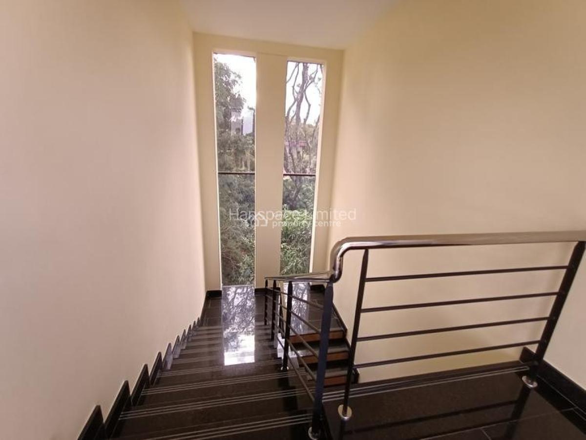 Five Bedroom Plus Dsq Villa in Lavingron, Off James Gichuru Road, Lavington, Nairobi, Townhouse for Sale