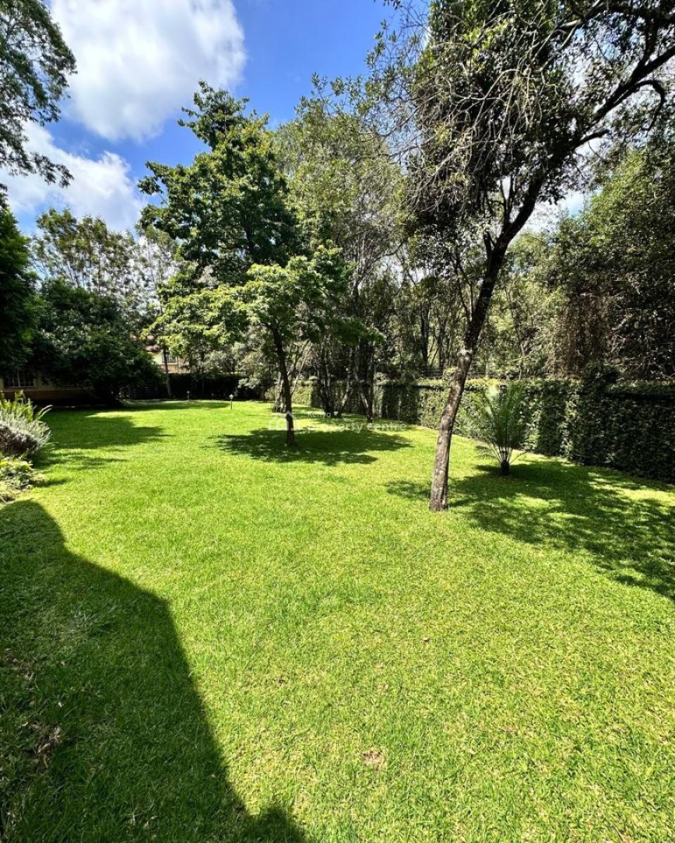 Elegant 5-bedroom Secure Gated Community with Modern Amenities, Near The Hub Karen, Karen, Nairobi, Townhouse for Rent