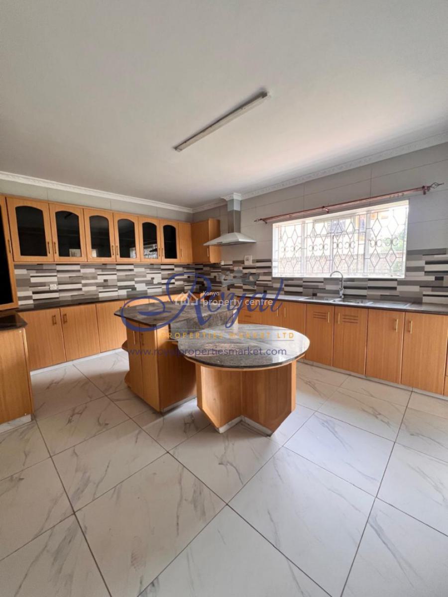 Elegant 5 Bedroom with a Garden, Loresho, Westlands, Nairobi, Townhouse for Rent