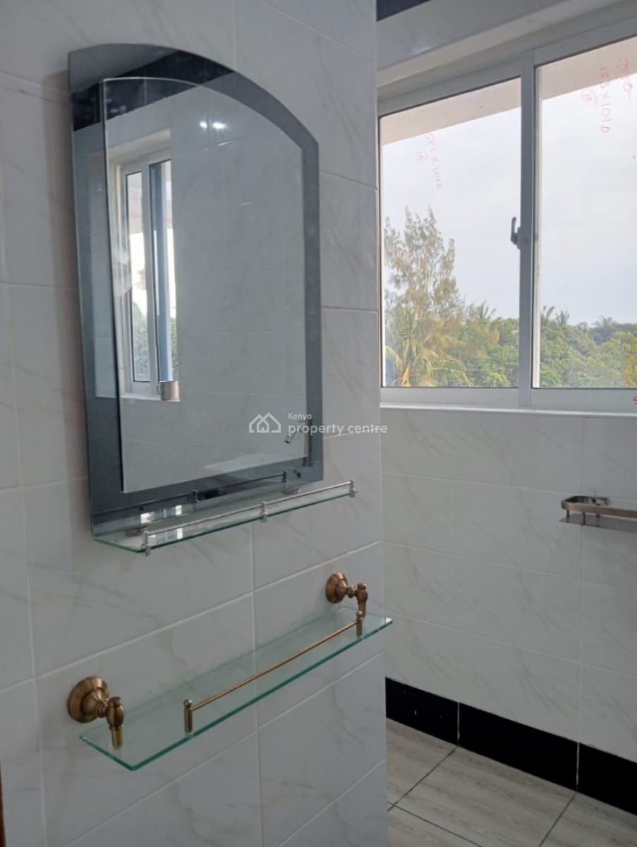 6 Bedroom Villa, Diani, Ukunda, Kwale, Townhouse for Sale