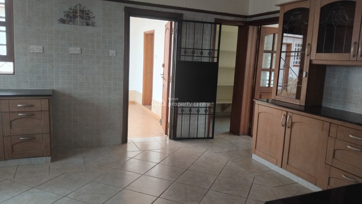 Standalone 5 Bedroom Mansion in Runda Evergreen Along Ruaka Road.  Set, Runda, Runda, Westlands, Nairobi, Townhouse for Sale