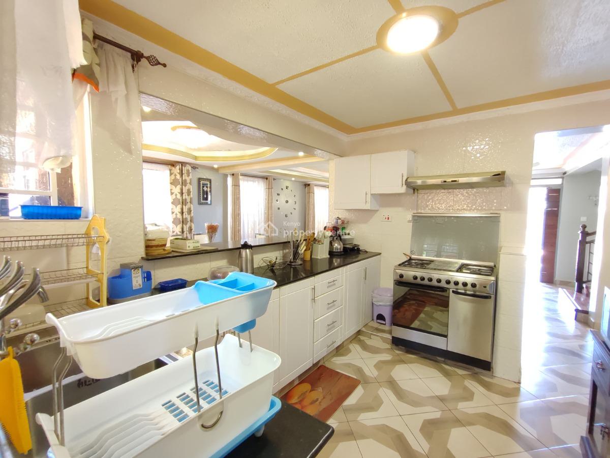 5 Bedrooms House with a Family Room, All Ensuite, Ruiru Kamiti Corner, Ruiru, Kiambu, Townhouse for Sale