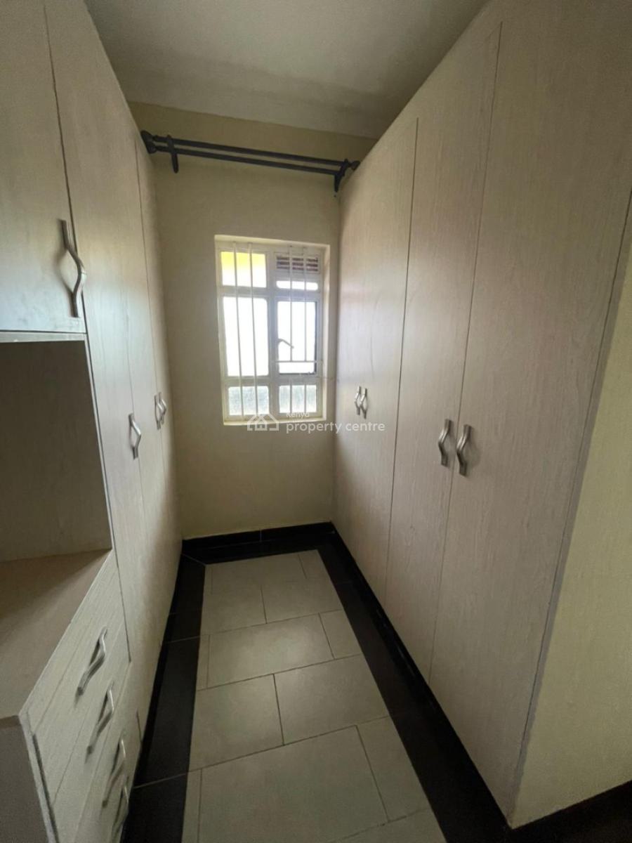 4 Bedroom House with Sq All Ensuite Mugutha with Study Room Gated, Ruiru, Ruiru, Kiambu, Townhouse for Sale