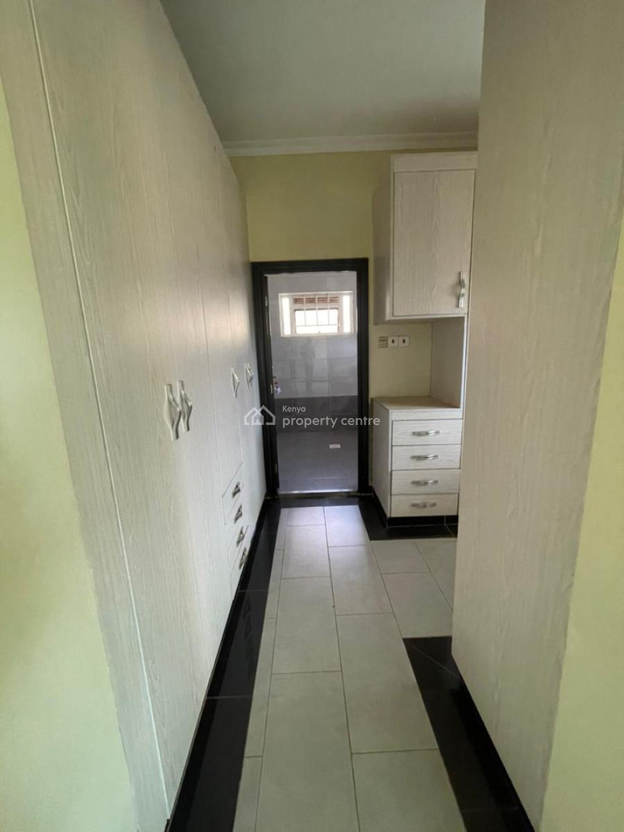 4 Bedroom House with Sq All Ensuite Mugutha with Study Room Gated, Ruiru, Ruiru, Kiambu, Townhouse for Sale
