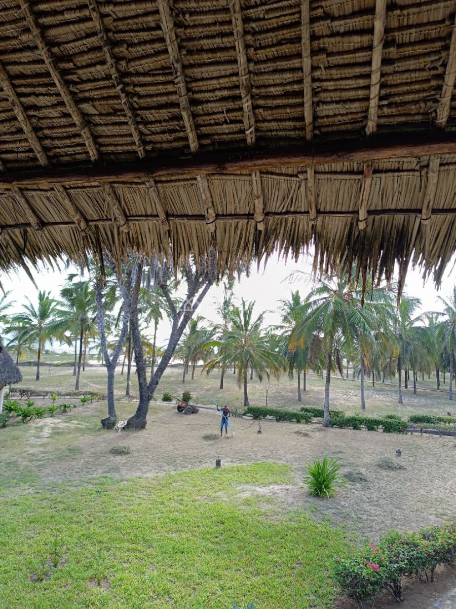 Furnished 3 Villas with 10 Bedroom Maisonette, Mambrui Beach, Malindi Town, Kilifi, House for Sale