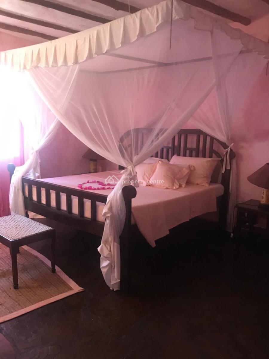 Furnished 3 Villas with 10 Bedroom Maisonette, Mambrui Beach, Malindi Town, Kilifi, House for Sale
