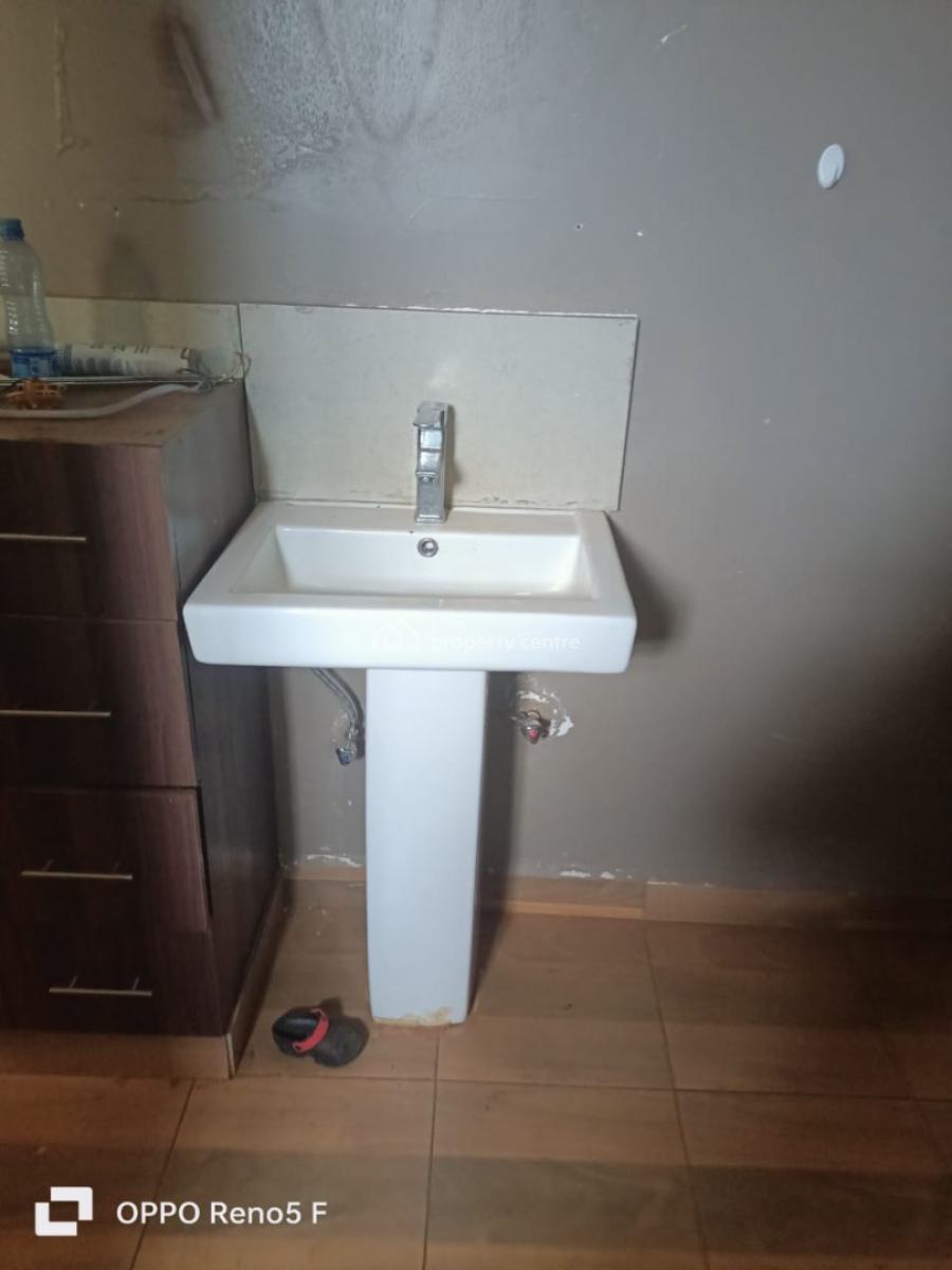 Spacious 4 Bedrooms Home with Private Compound, Kikuyu, Kamangu, Kikuyu, Kiambu, House for Rent