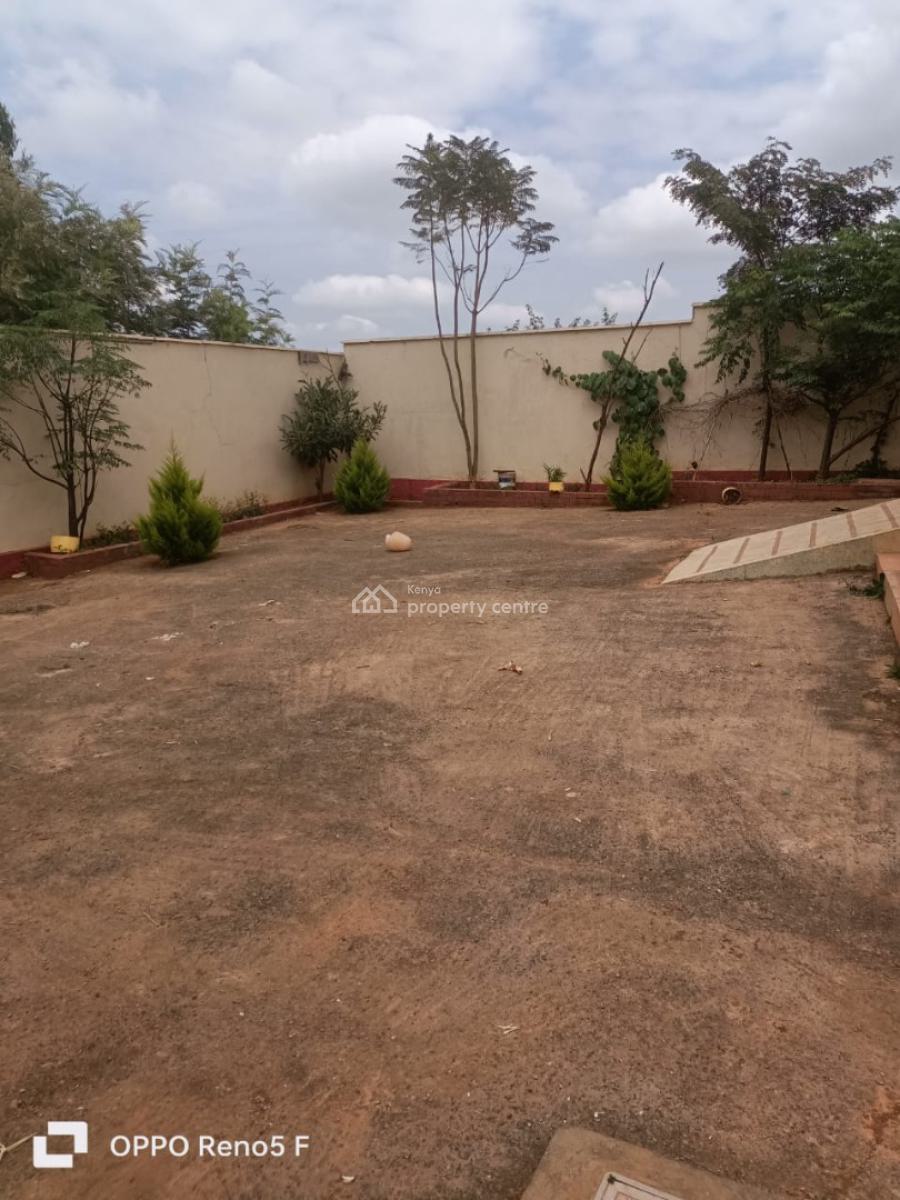 Spacious 4 Bedrooms Home with Private Compound, Kikuyu, Kamangu, Kikuyu, Kiambu, House for Rent