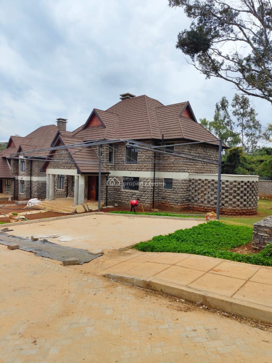 4 Bedrooms All En Suite with Dsq in a Gated Community, Hardy Region, Karen, Nairobi, House for Sale