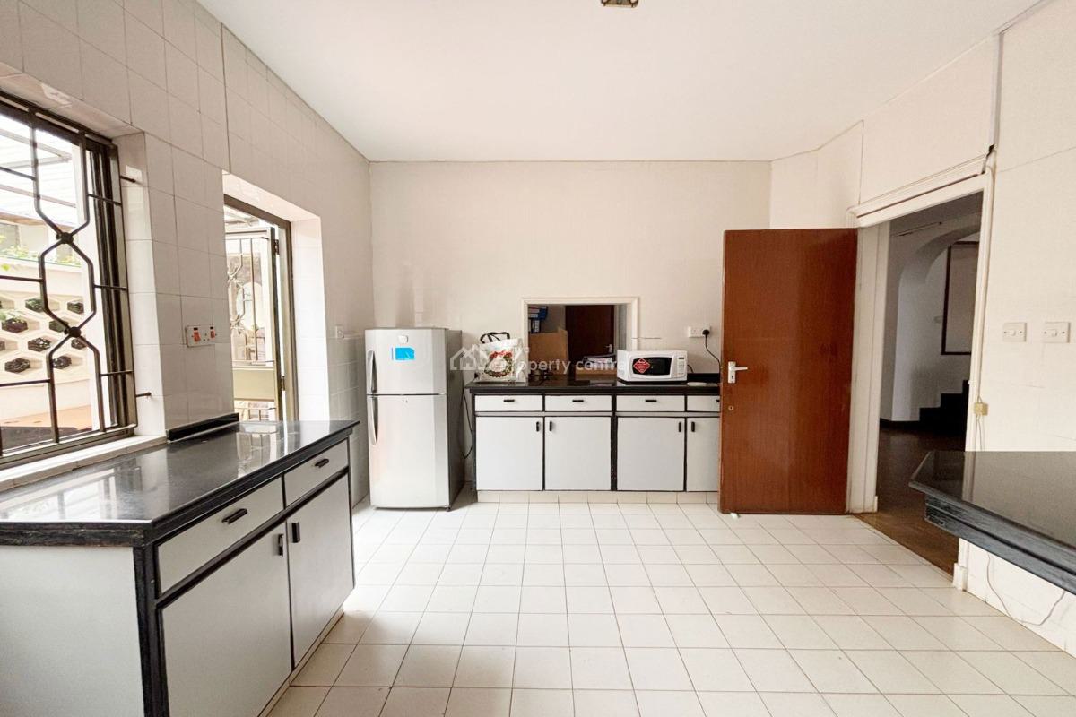 Spacious 5 Bedroom Commercial House in Westlands, Raphta Road, Westlands, Nairobi, Office Space for Rent
