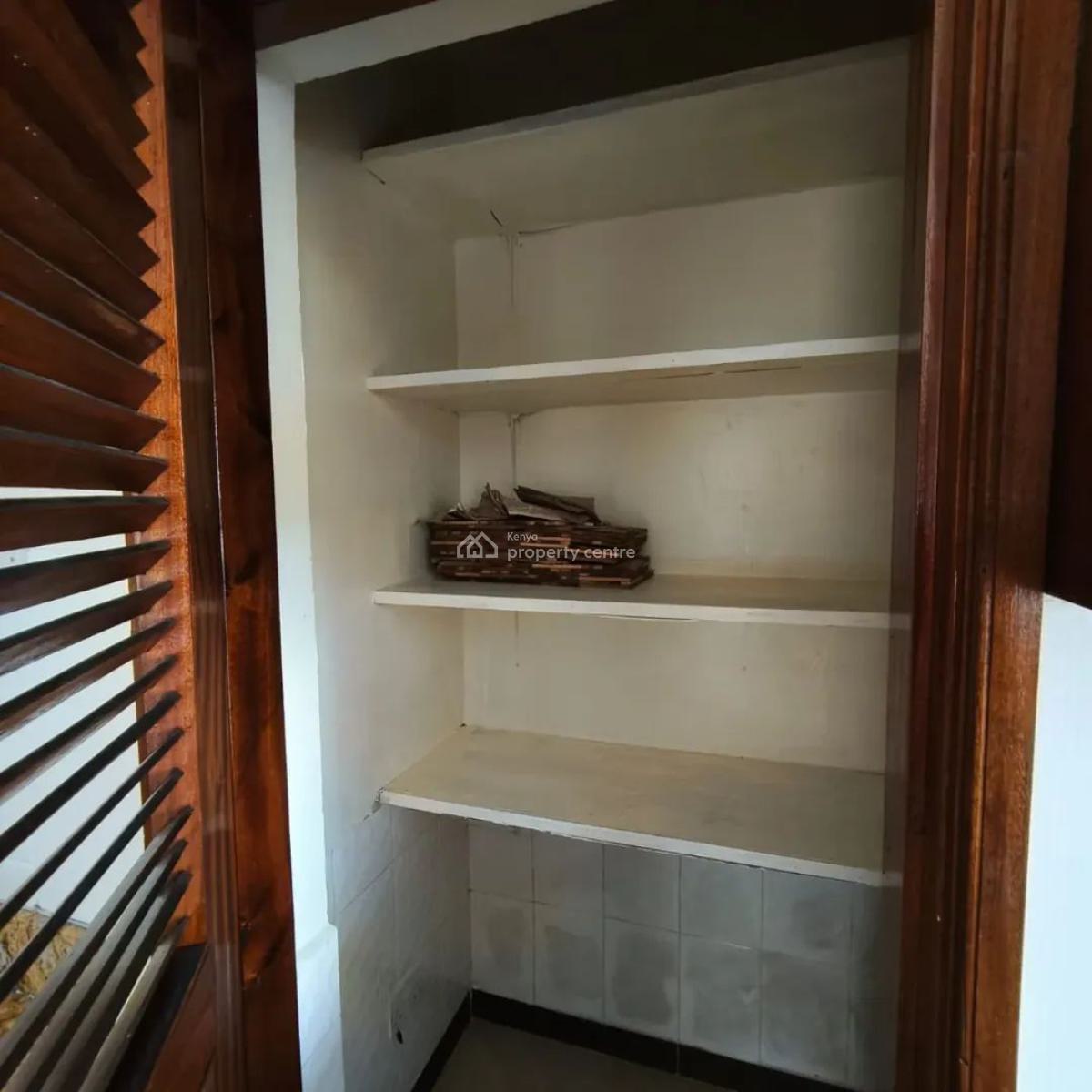 Executive 3 Bedroom with Study Plus Dsq Apartment, Kileleshwa, Nairobi, Apartment for Rent