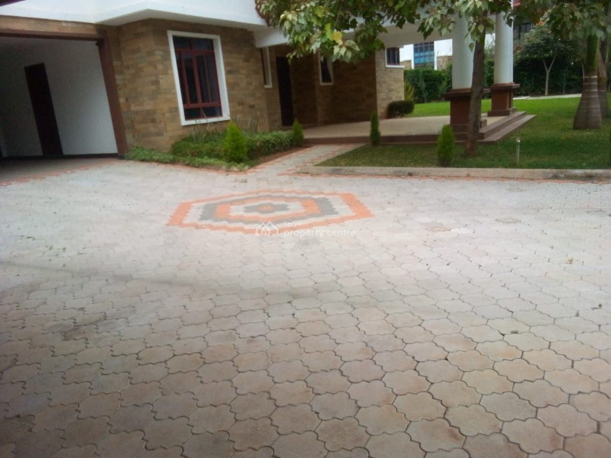 Luxury 5 Br All En Suite in a Gated Community, Karen, Karen, Nairobi, House for Rent