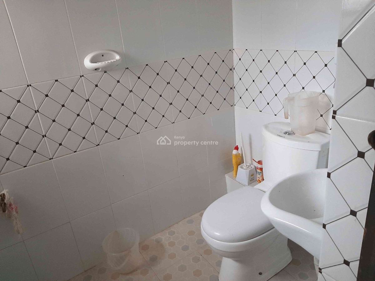 Bungalow 3 Bedroom Garissa Road, Salama Estate, Hospital (thika), Kiambu, Townhouse for Sale