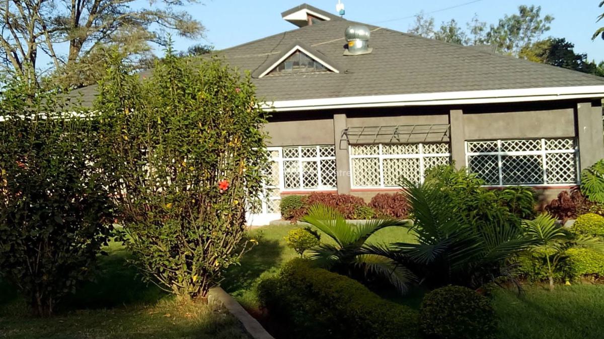 Prime Property : 1 Acre for Redevelopment of Townhouses, Close Proximity to Lavington Mall, Lavington, Nairobi, Land for Sale