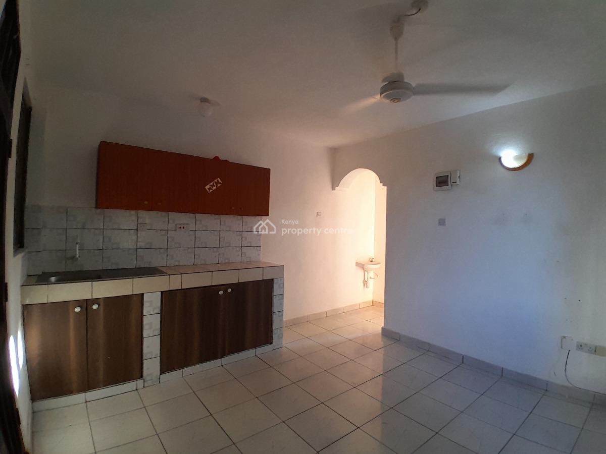Clean 1 Bedroom Apartment -- Luxury Area., Mtwapa, Kilifi, Apartment for Rent