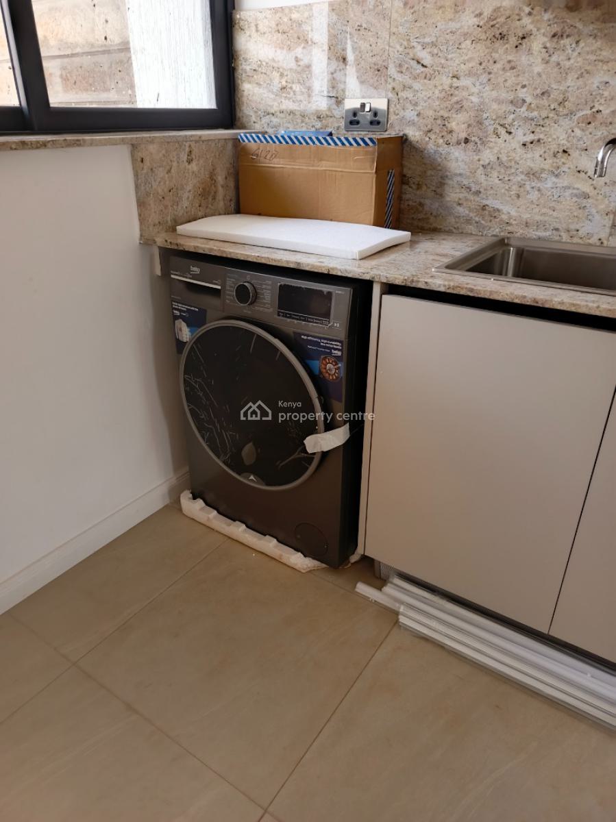 a Magnificent Spacious 5 Bedroom Townhouse All Ensuite Plus Dsq, Lavington, Nairobi, House for Sale