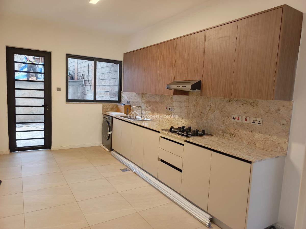 a Magnificent Spacious 5 Bedroom Townhouse All Ensuite Plus Dsq, Lavington, Nairobi, House for Sale