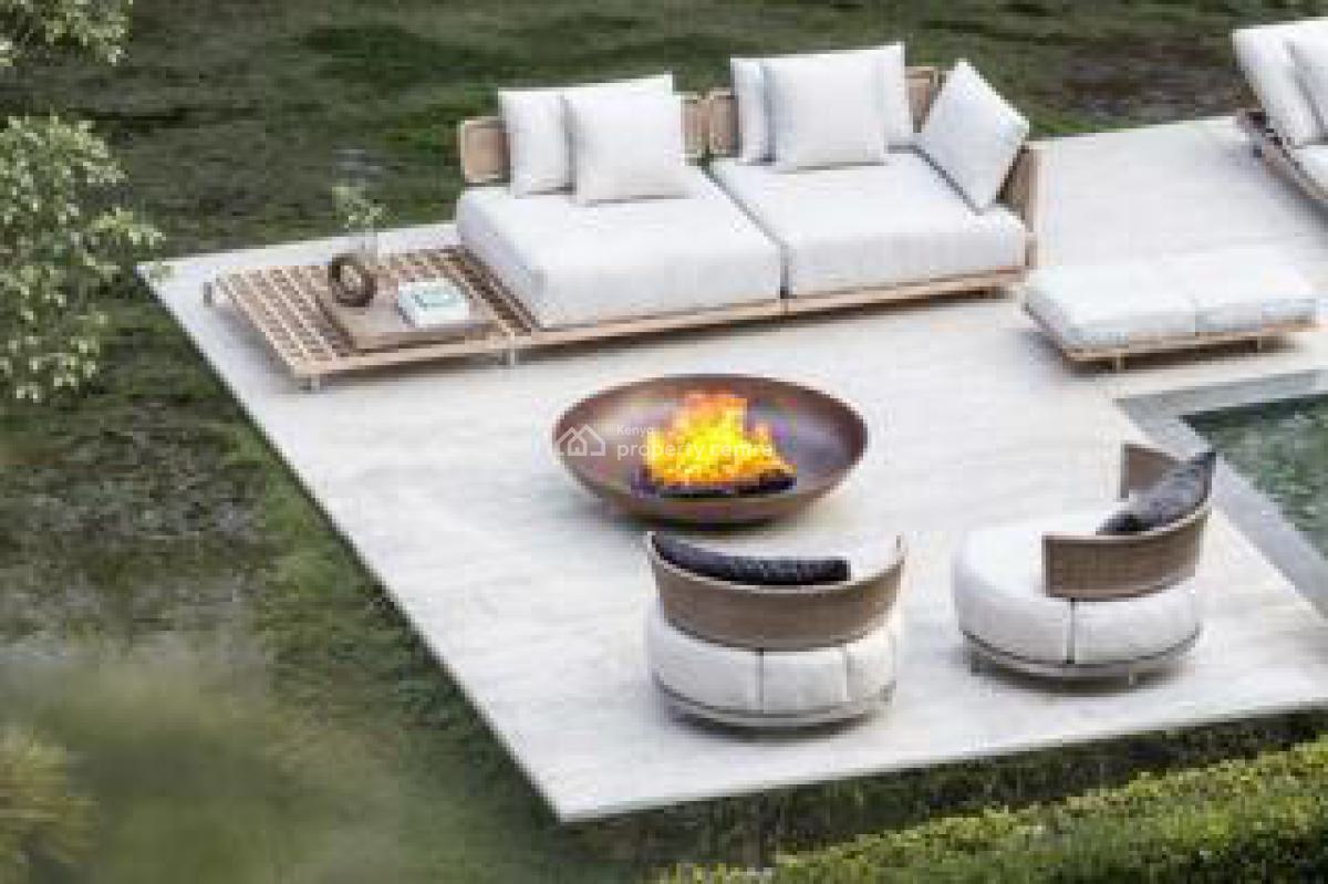 an Elegant Massive 5 Bedroom Townhouse All Ensuite Plus Dsq, Lavington, Nairobi, House for Sale