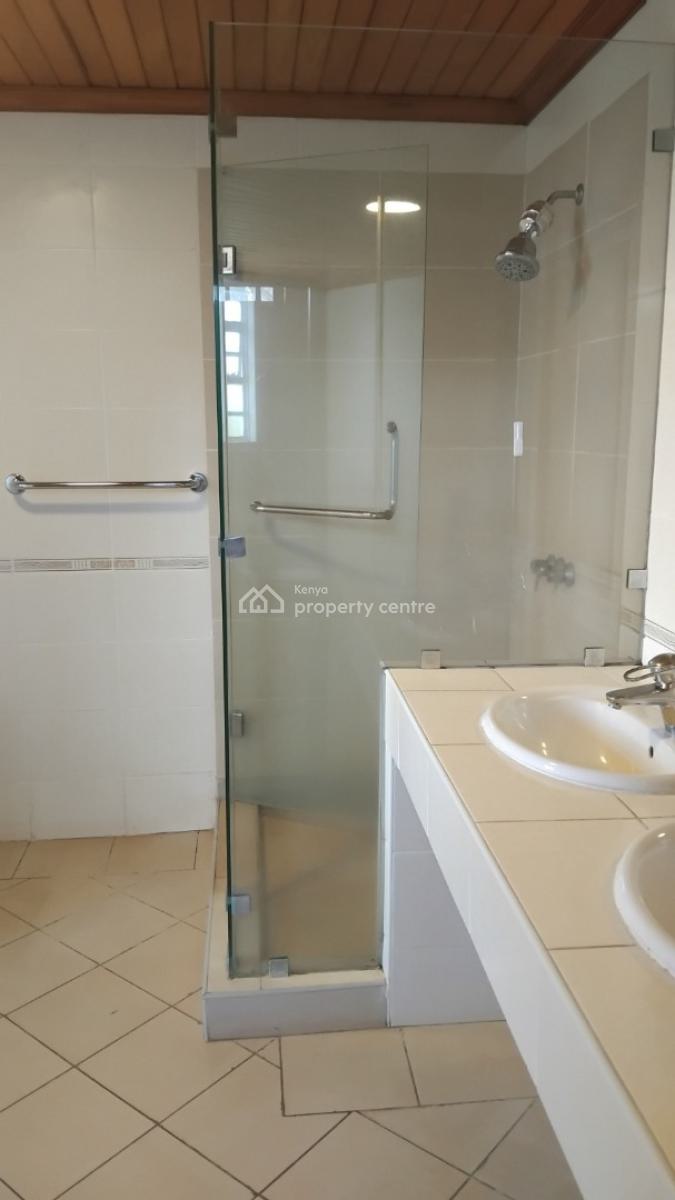 Standalone 5 Bedroom Mansion in Runda Evergreen Along Ruaka Road., Runda, Runda, Westlands, Nairobi, Townhouse for Sale