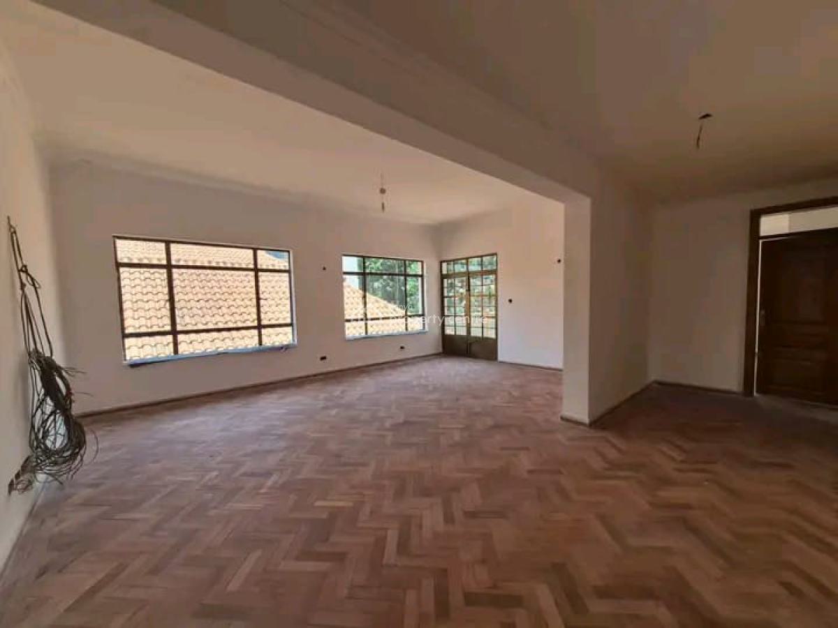 Elegant 4 Bedroom Townhouse with Dsq  -- Njathaini Rd, Off Kiambur Road, Njathaini Road, Runda, Westlands, Nairobi, Townhouse for Rent