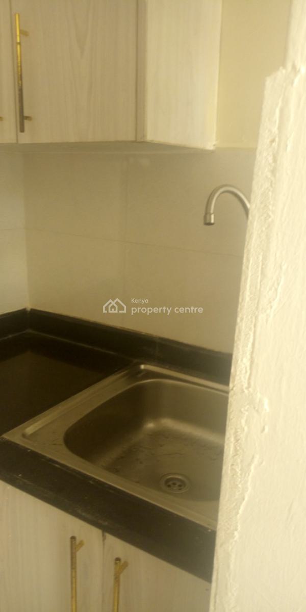 Bedsitter/studio, Kilimani, Dennis Pritt Road, Kilimani, Nairobi, Bedsitter (single Room) for Rent