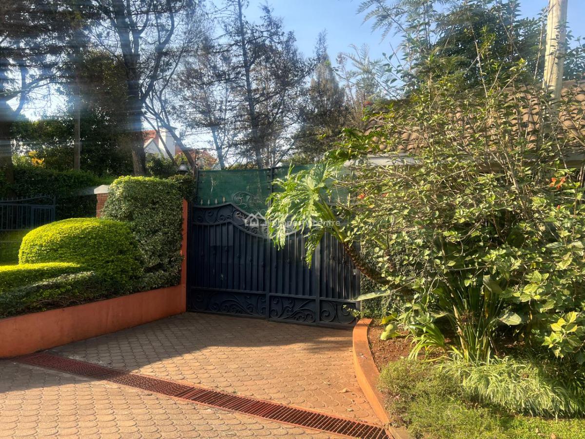 Elegant 4 Bedrooms with Well Manicured Garden, Runda, Westlands, Nairobi, Detached Duplex for Rent